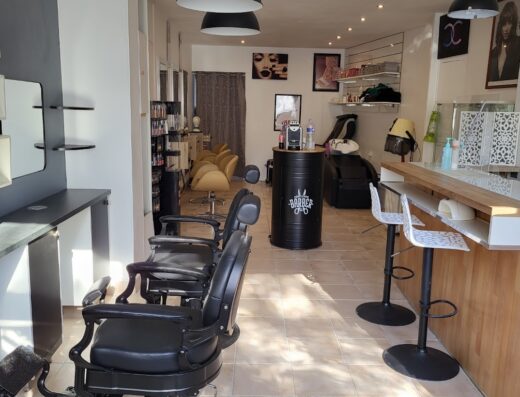 PHIL BEAUTÉ Coiffure Afro-Européen, barber & Onglerie (Nail Bar)