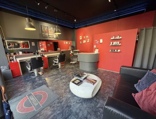 SHORT CUTS-BARBER SHOP